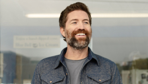 Image of Josh Turner (18+ Event)